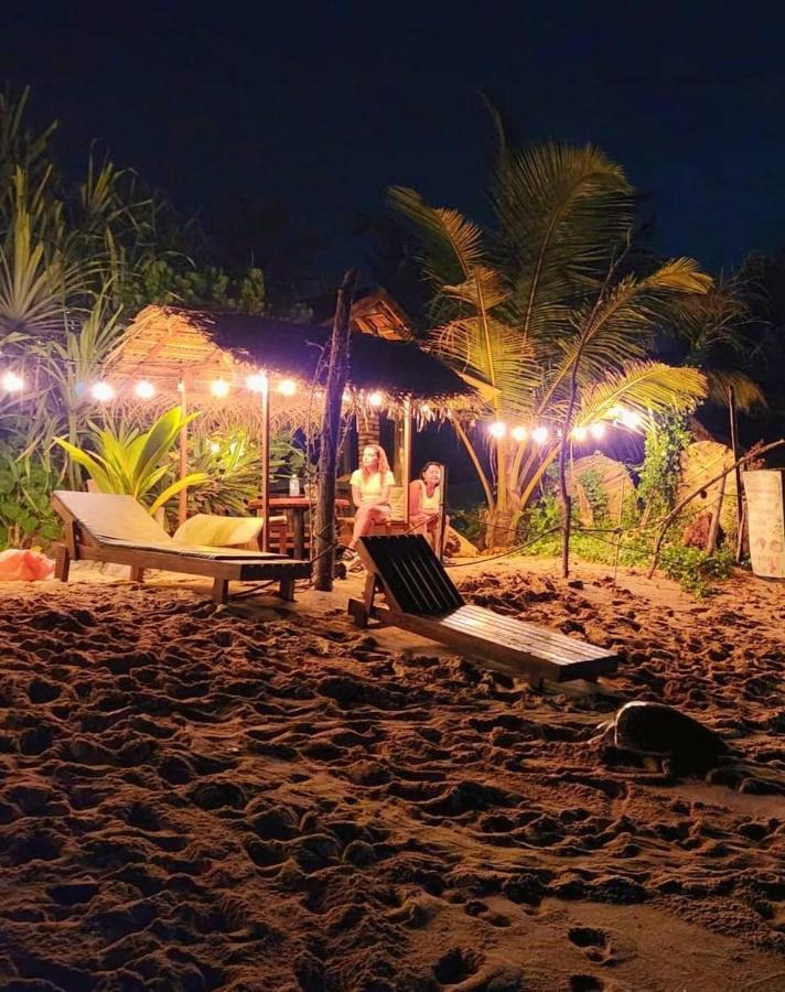 Blue Corals Beach Bungalow Matara Exterior foto
